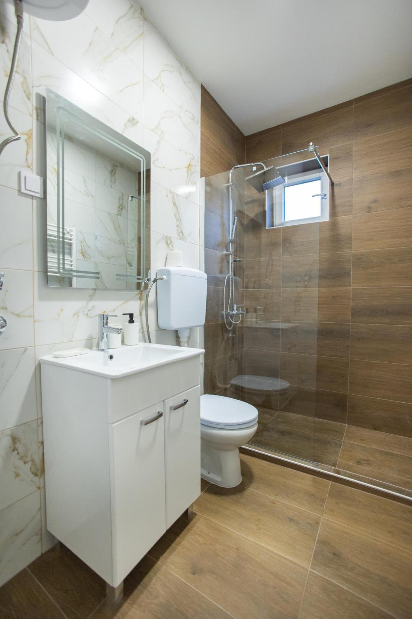 V & V Studio Apartments 2 Ni Extérieur photo